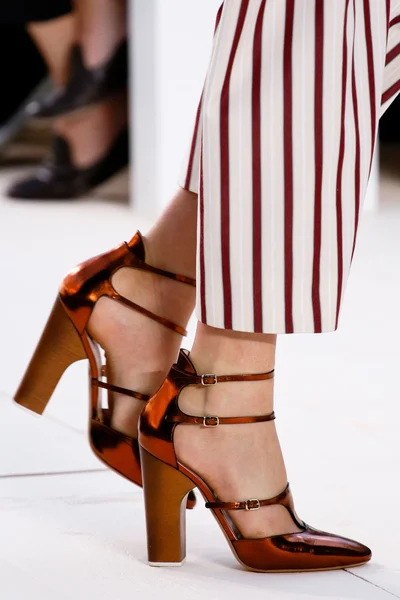 Look 36